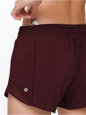 Lululemon Hotty Hot Short II in Cassis Burgundy Women’s Running Shorts